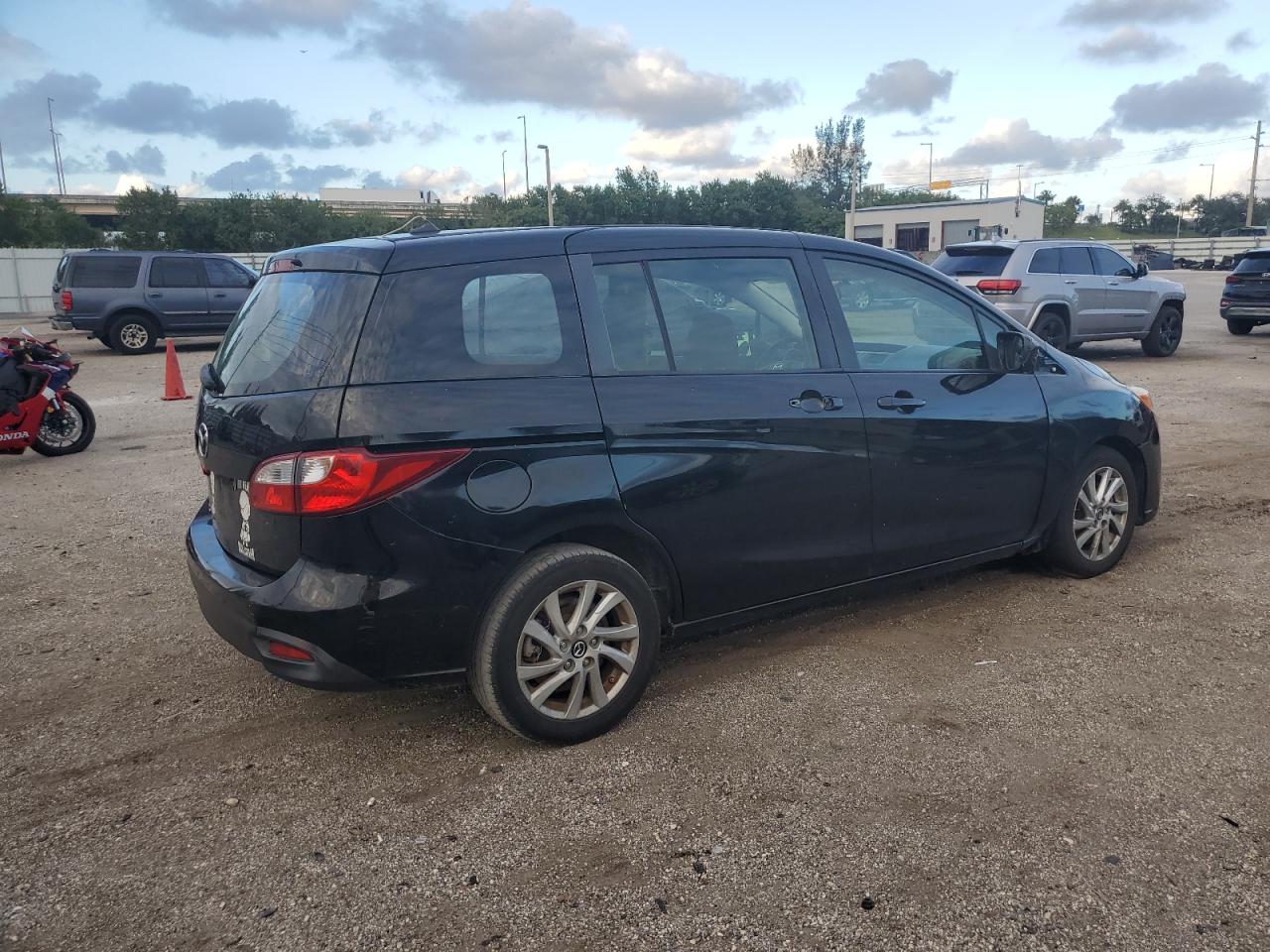 Lot #2991687081 2014 MAZDA 5 SPORT