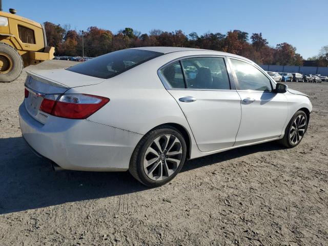 VIN 1HGCR2F56FA268041 2015 Honda Accord, Sport no.3