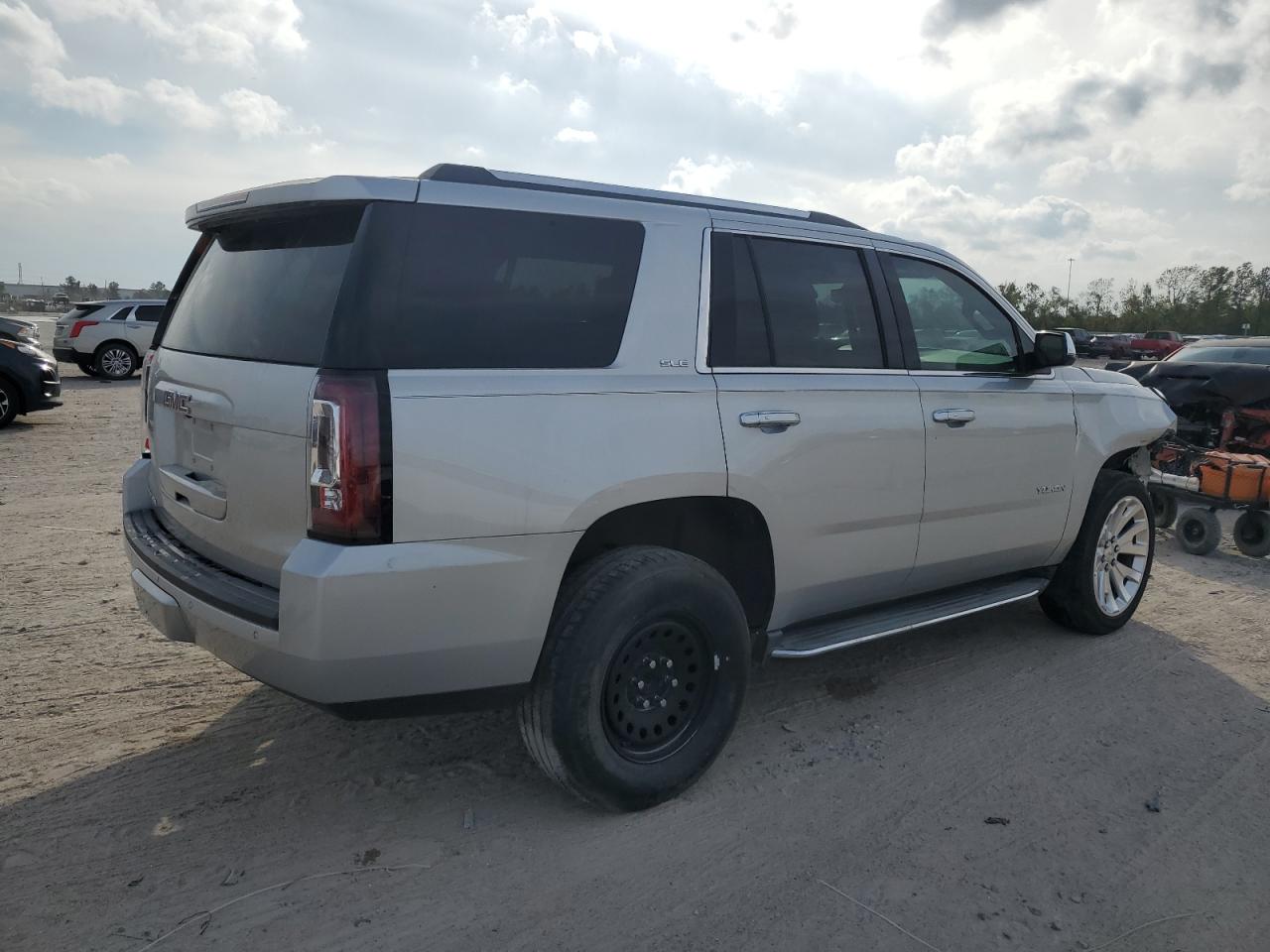 Lot #3009079407 2015 GMC YUKON SLE