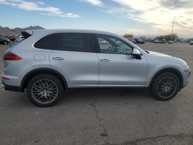 VIN WP1AA2A20GKA15799 2016 PORSCHE CAYENNE no.3