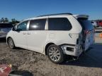 TOYOTA SIENNA XLE снимка