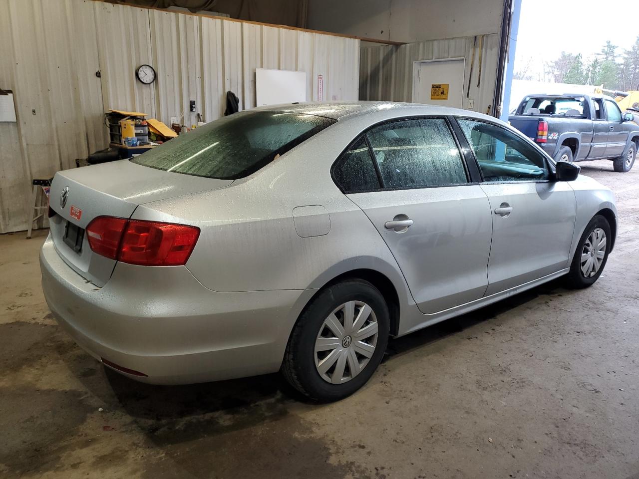 Lot #2993944359 2013 VOLKSWAGEN JETTA BASE