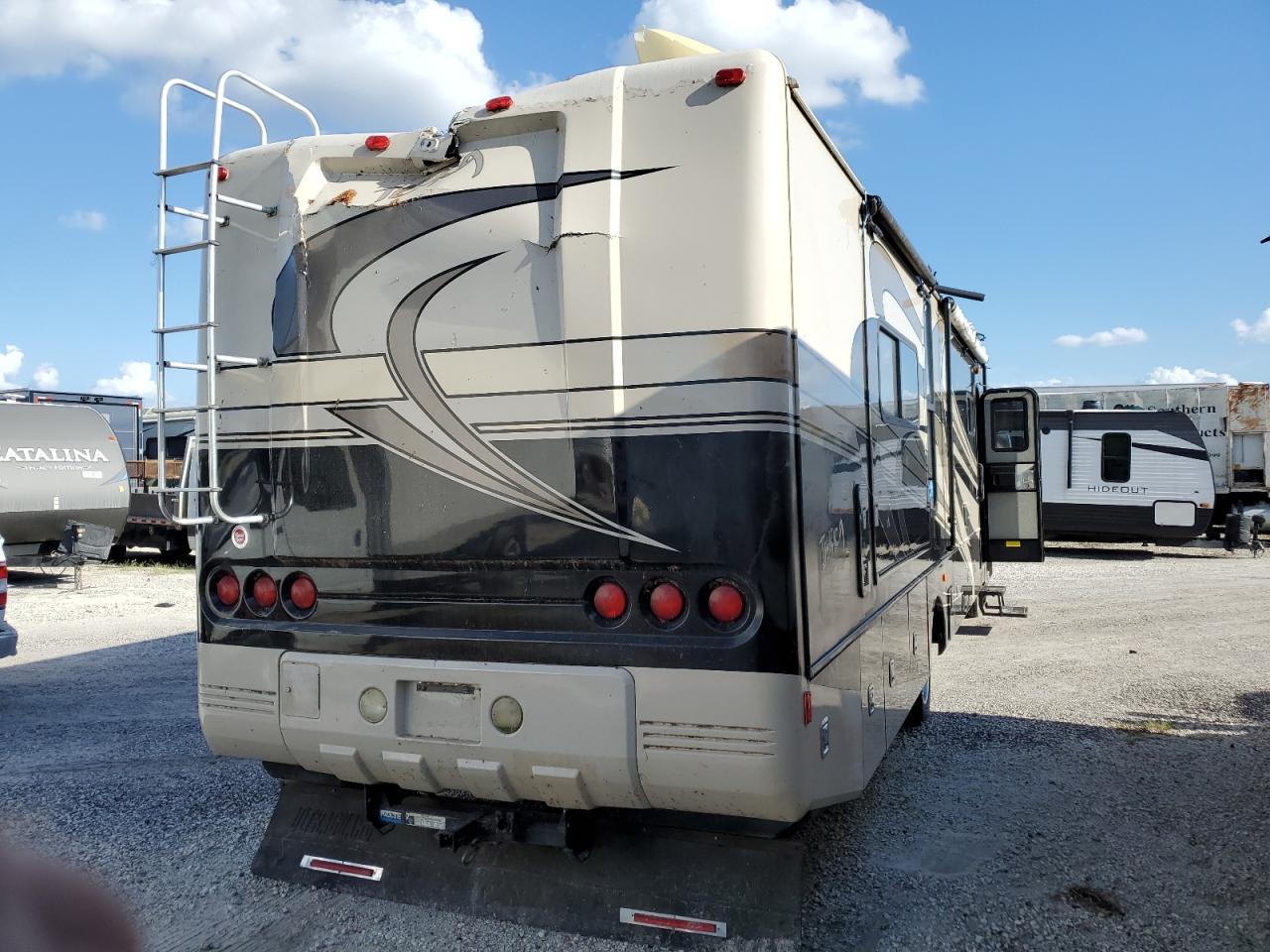 Lot #3024698657 2010 FTWD MOTORHOME