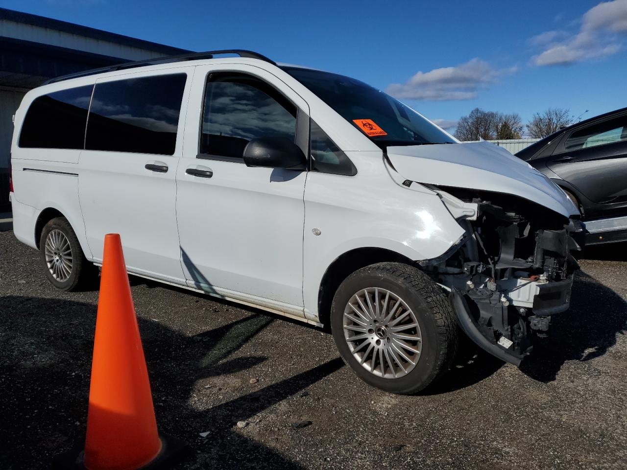 Lot #2974846096 2018 MERCEDES-BENZ METRIS