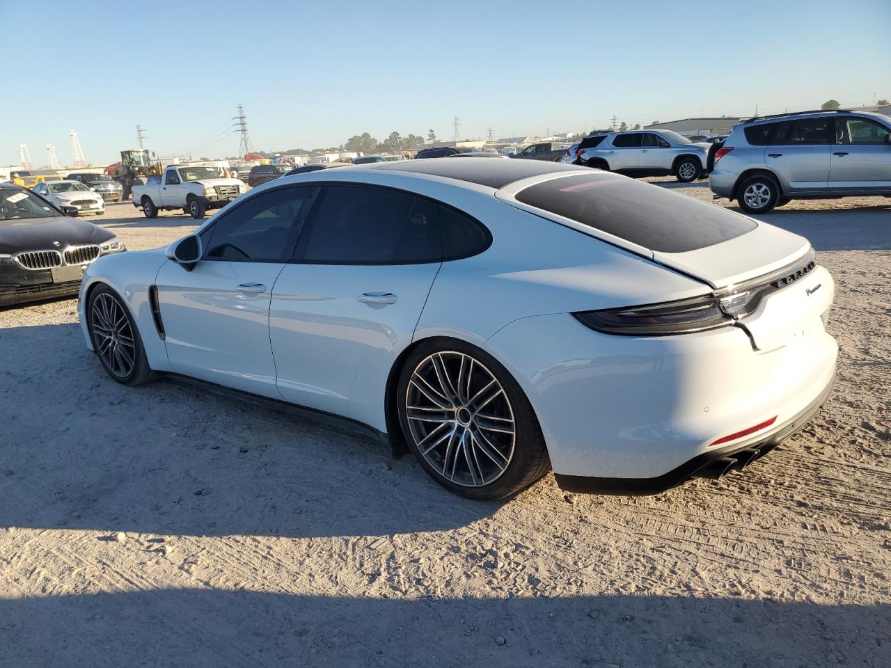 Lot #2979097995 2023 PORSCHE PANAMERA B