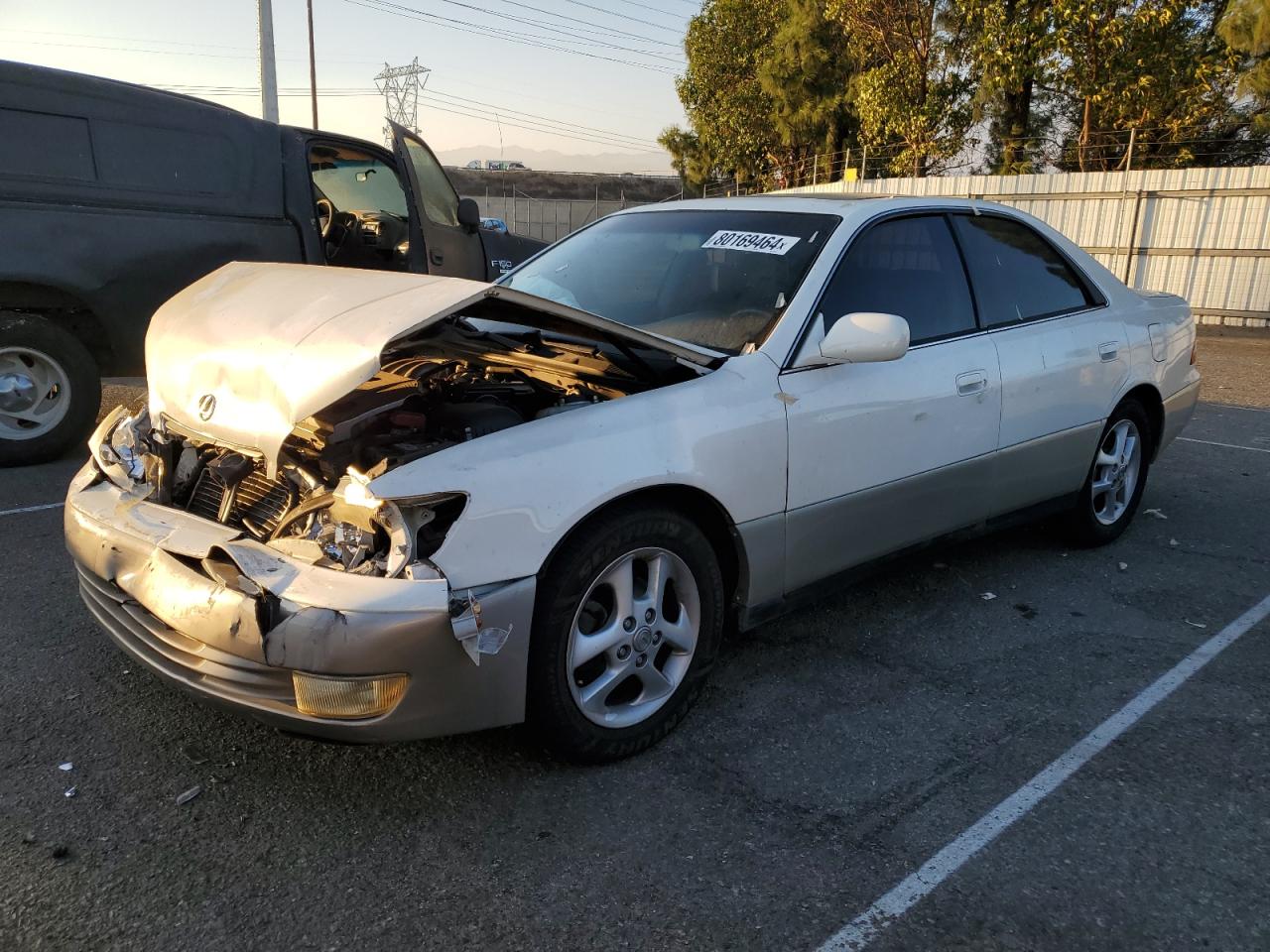 Lot #2979603566 2000 LEXUS ES 300