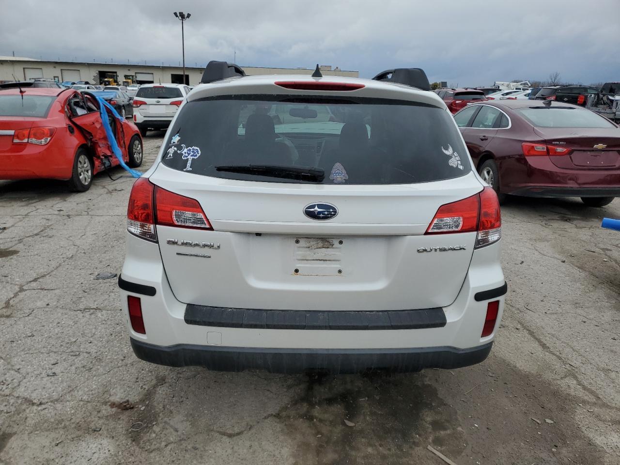 Lot #3008911546 2011 SUBARU OUTBACK 2.