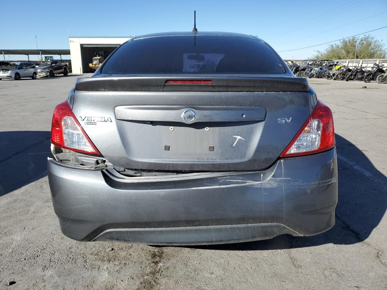 Lot #3029594089 2019 NISSAN VERSA S