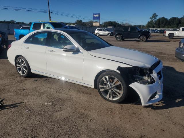 VIN 55SWF4JB9HU228462 2017 MERCEDES-BENZ C-CLASS no.4