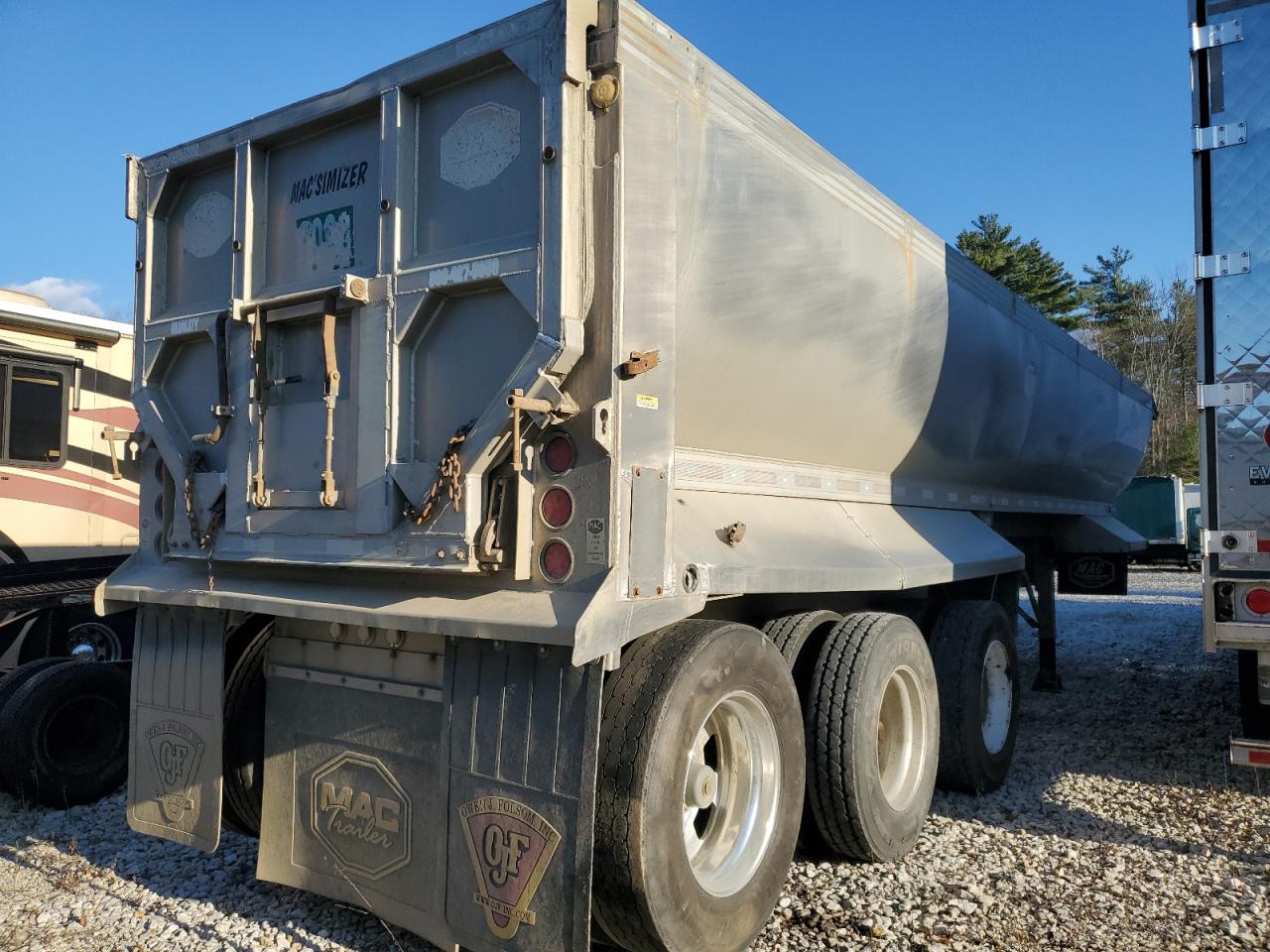 Lot #2991303122 2010 MACK DUMP TRUCK