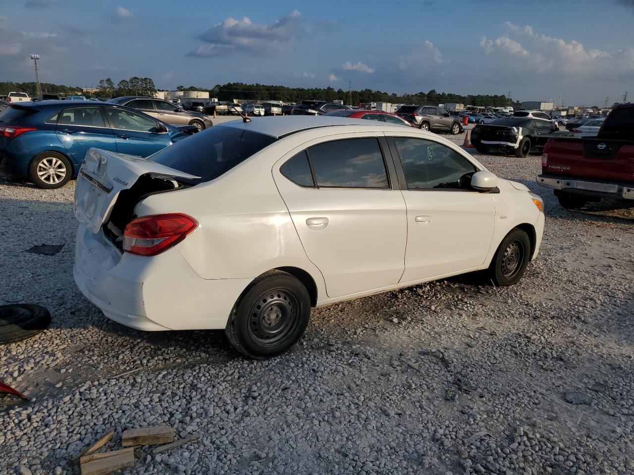 Lot #2976916729 2017 MITSUBISHI MIRAGE G4