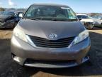 TOYOTA SIENNA LE photo