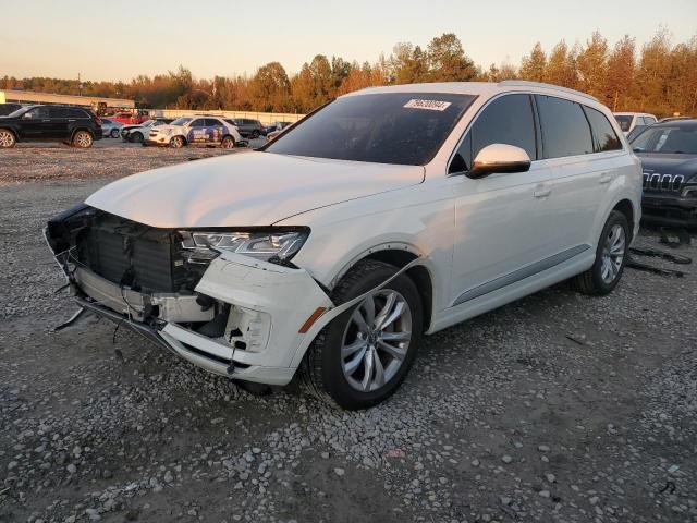 VIN WA1LAAF7XKD043206 2019 AUDI Q7 no.1