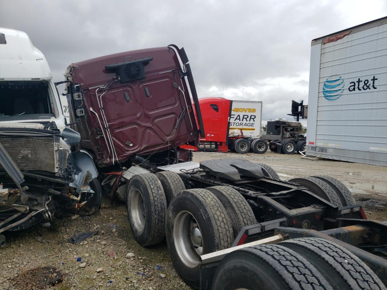 Lot #3052404594 2020 FREIGHTLINER CASCADIA 1