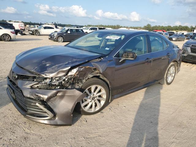 VIN 4T1C11AK3NU040181 2022 TOYOTA CAMRY no.1