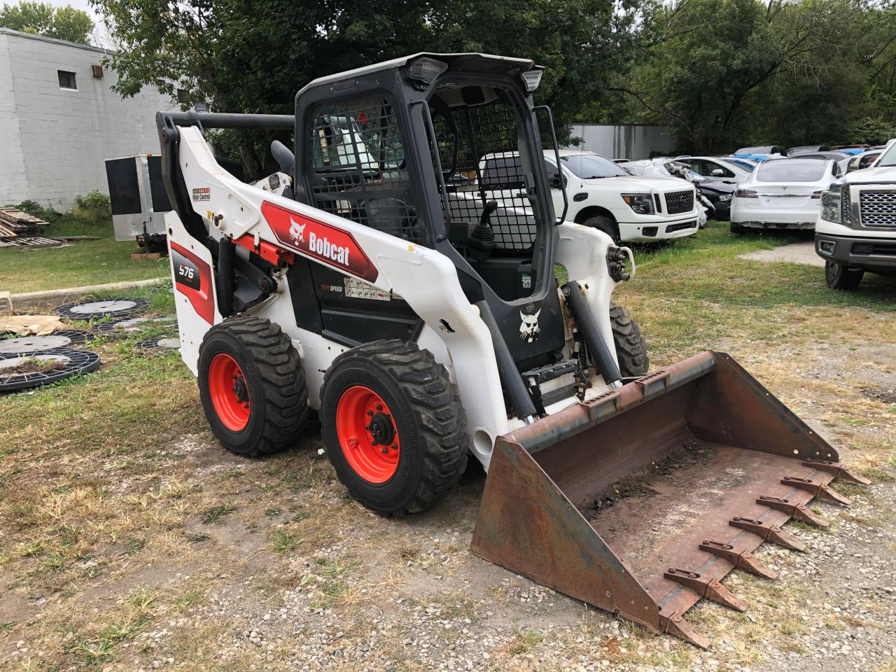 Lot #2996457368 2021 BOBCAT S76