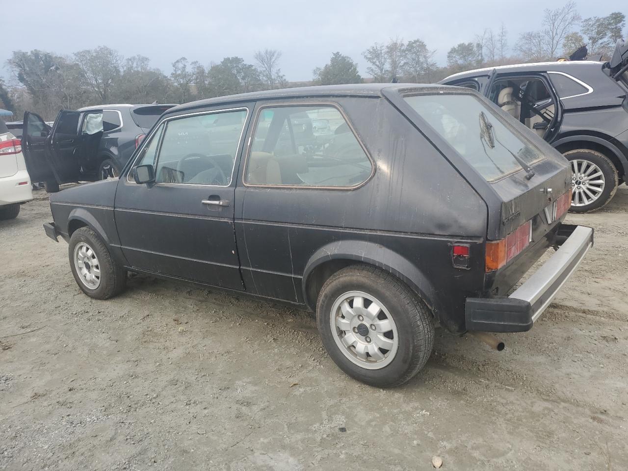 Lot #2989035577 1981 VOLKSWAGEN RABBIT L C