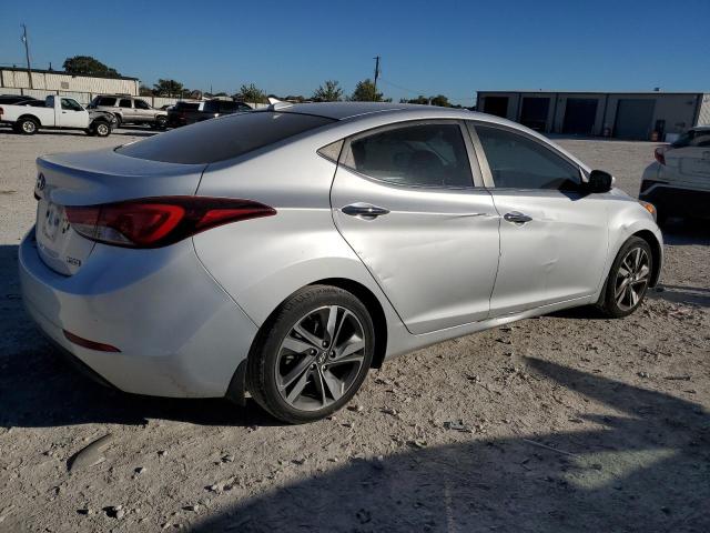 VIN 5NPDH4AE9EH479590 2014 Hyundai Elantra, SE no.3