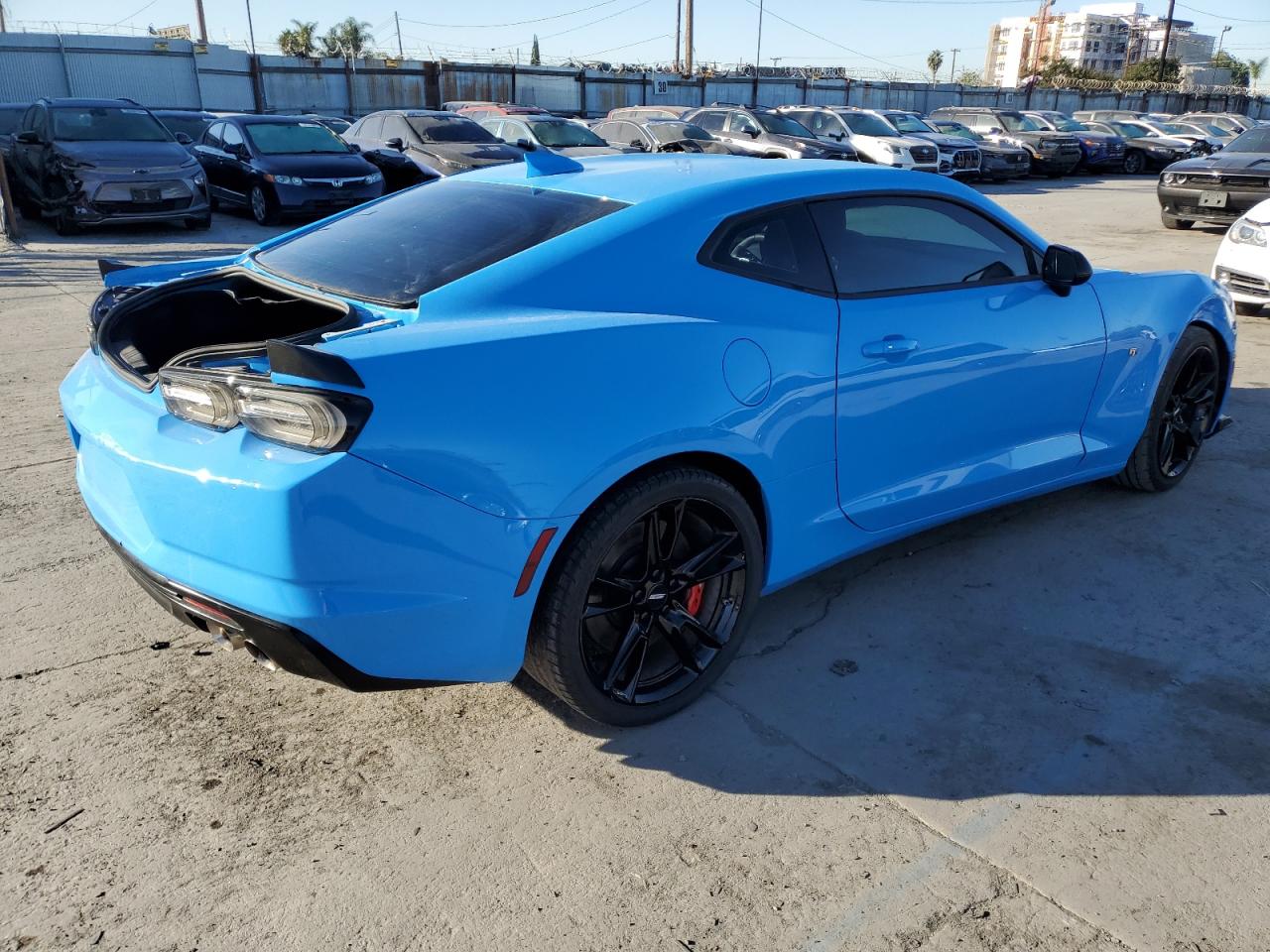 Lot #2952392365 2023 CHEVROLET CAMARO LT1