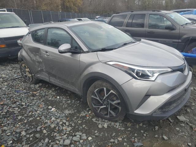 VIN NMTKHMBX9JR039363 2018 TOYOTA C-HR no.4