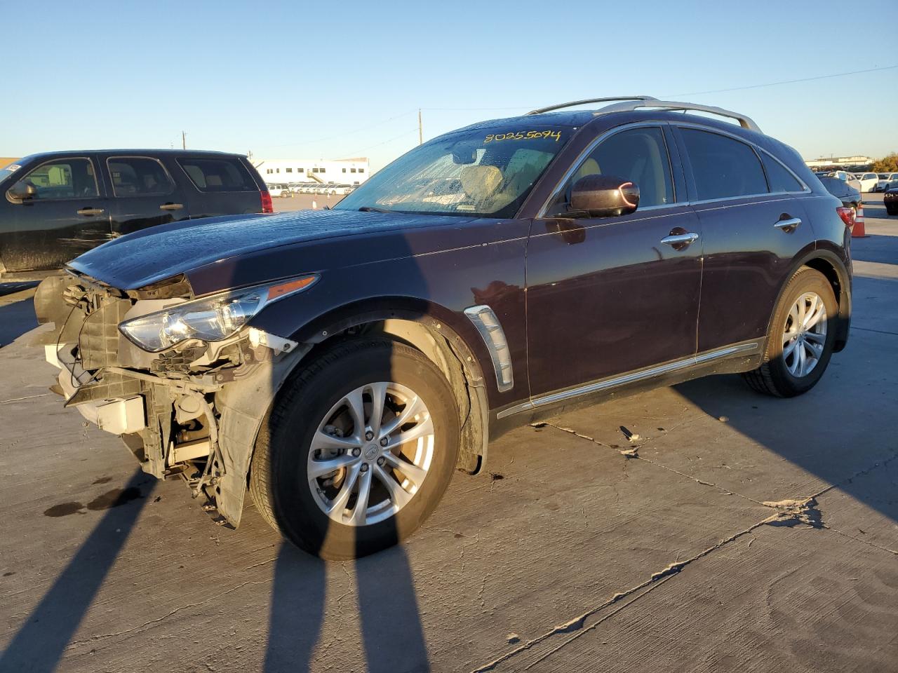 INFINITI FX37