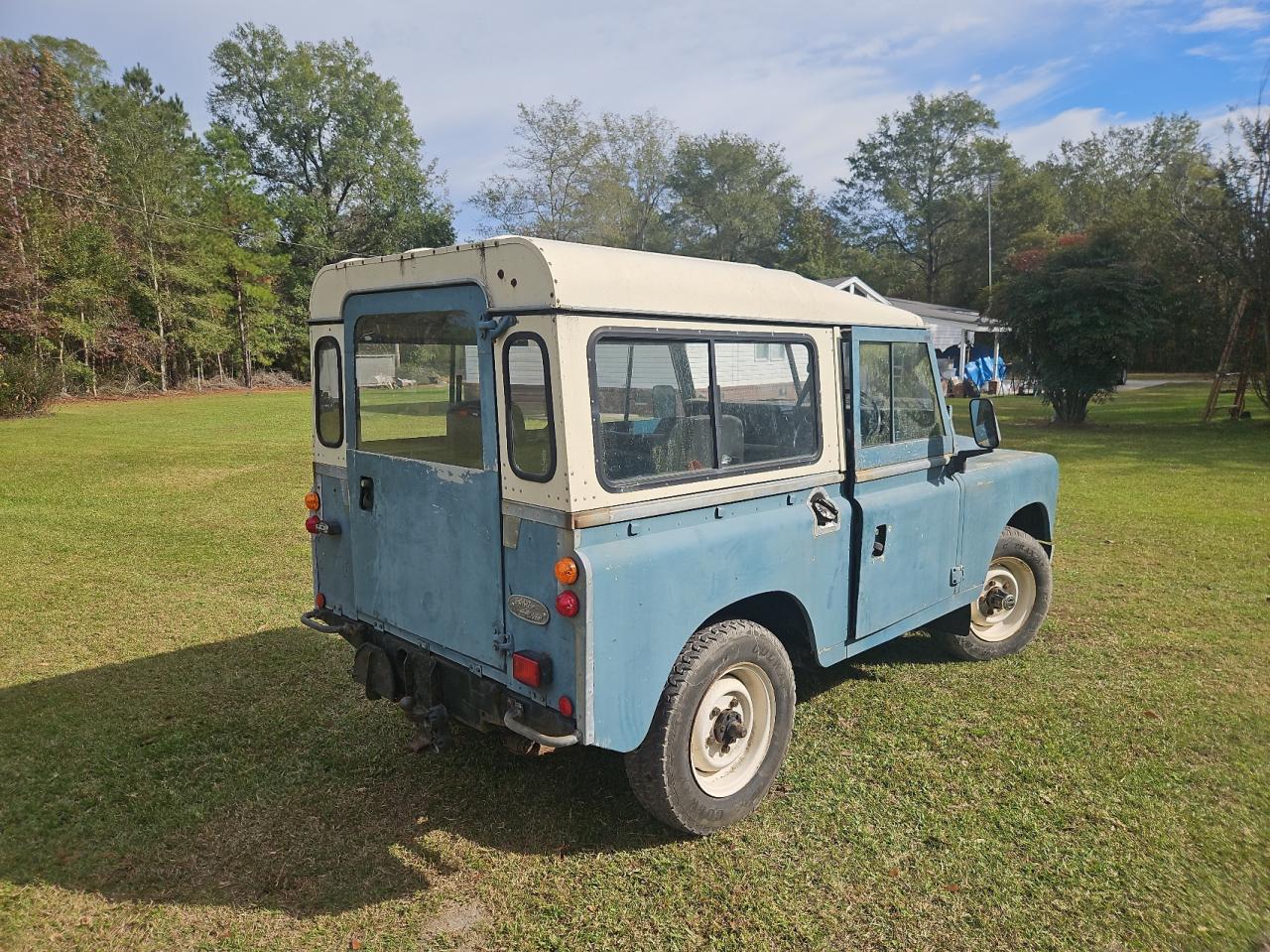 Lot #2989065565 1976 LAND ROVER DEFENDER