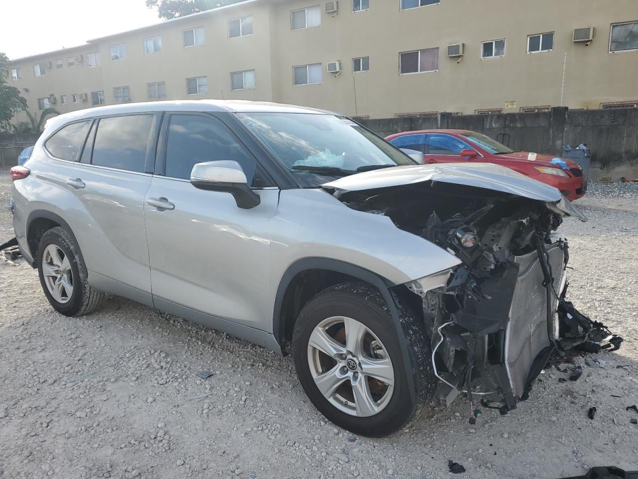 Lot #2979336640 2021 TOYOTA HIGHLANDER