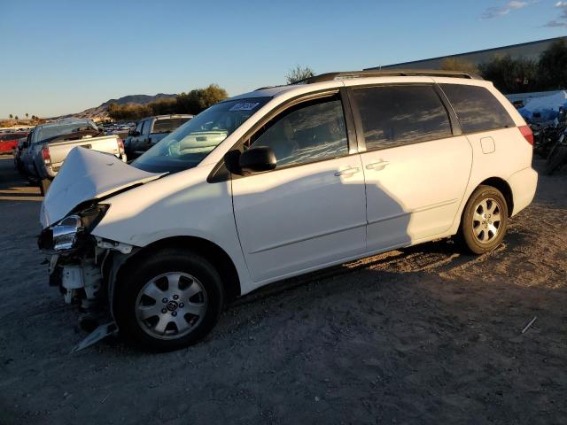 TOYOTA SIENNA CE