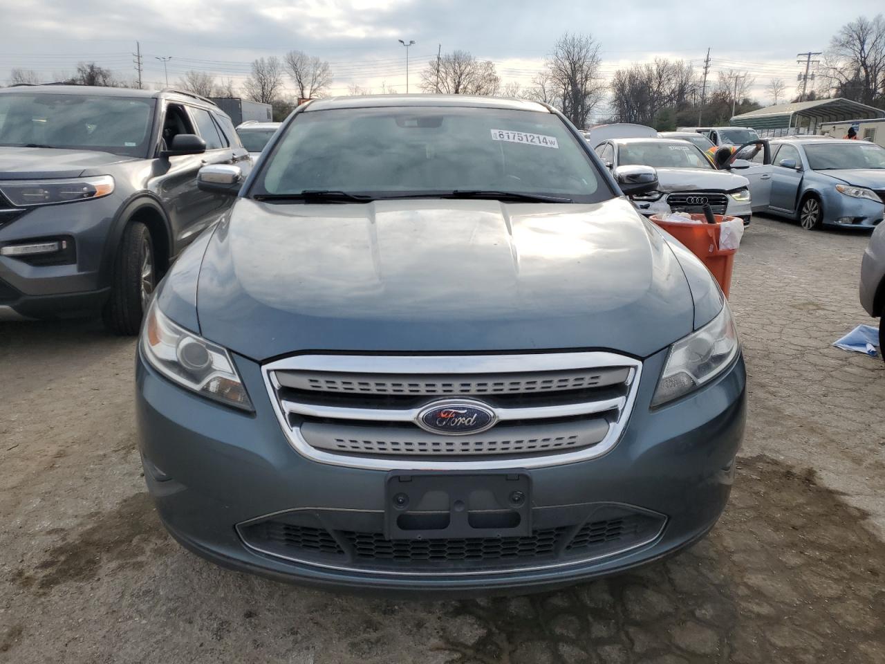 Lot #3024150914 2010 FORD TAURUS LIM