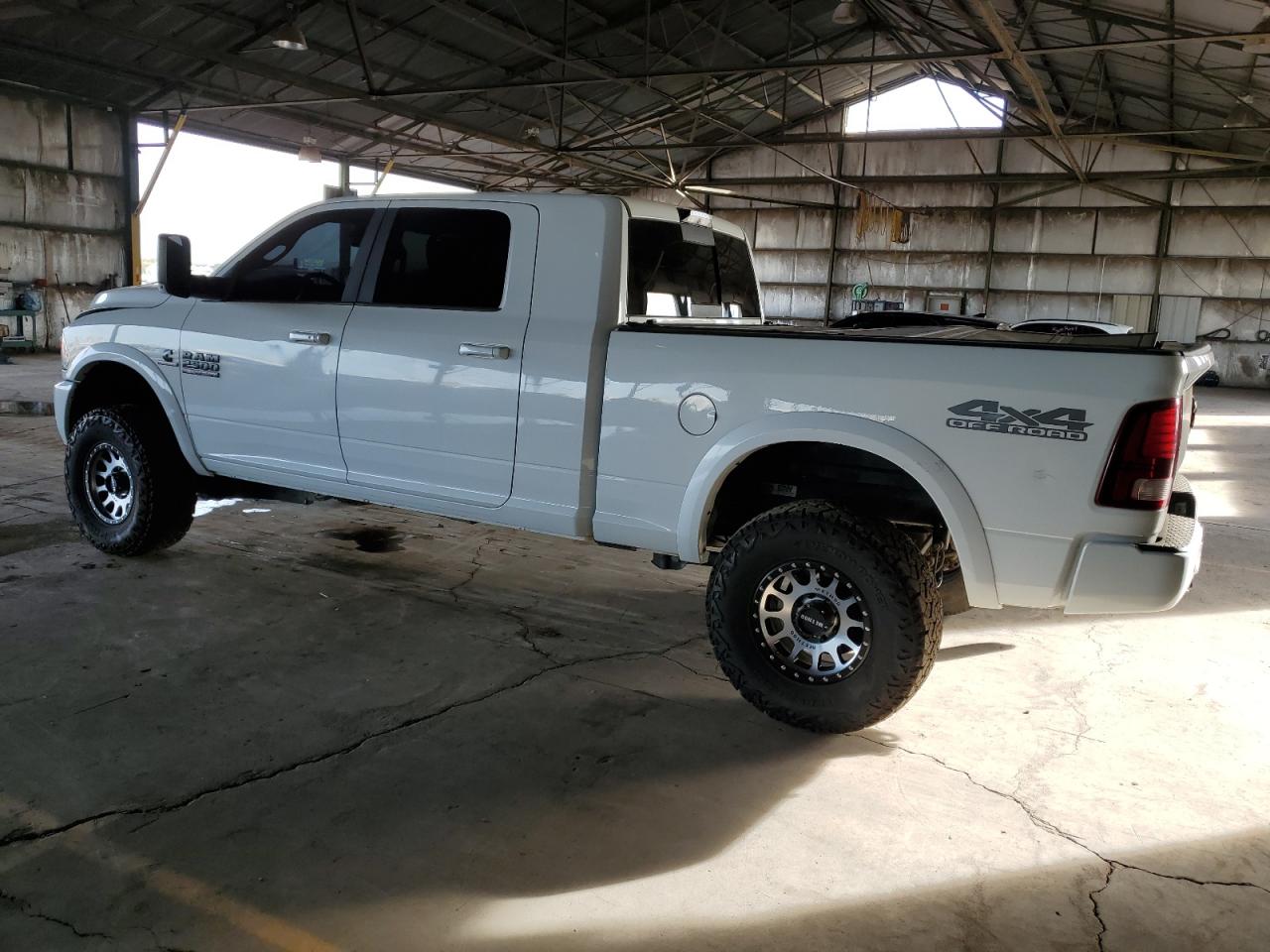 Lot #3021031264 2017 RAM 2500 LARAM