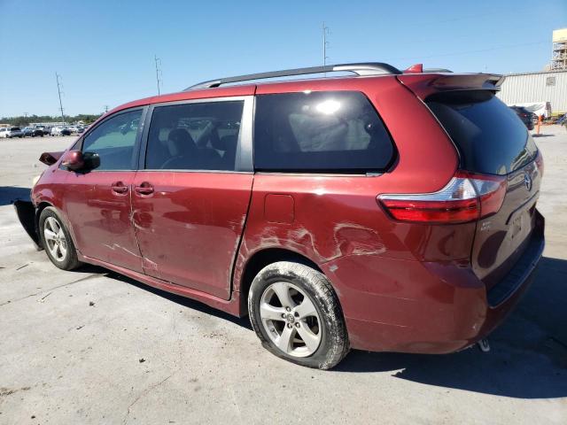 TOYOTA SIENNA LE 2018 red  gas 5TDKZ3DC4JS927053 photo #3