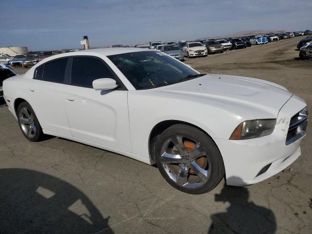 VIN 2C3CDXBG1EH300187 2014 Dodge Charger, SE no.4