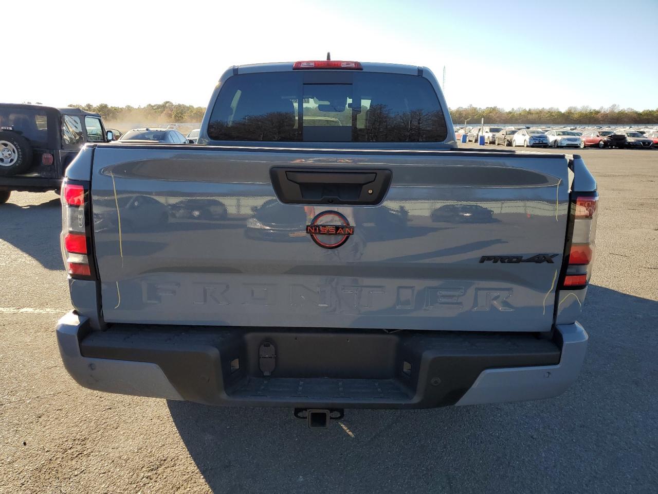 Lot #3034284085 2024 NISSAN FRONTIER