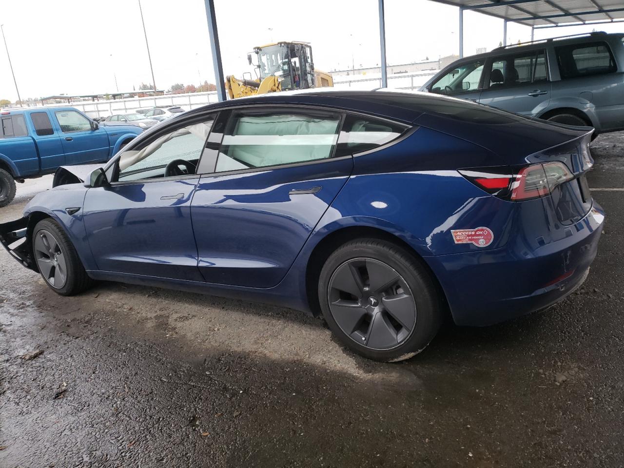 Lot #3044580221 2023 TESLA MODEL 3