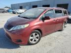 TOYOTA SIENNA LE photo