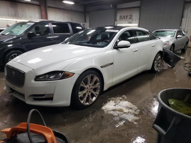 JAGUAR XJL PORTFO 2017 white  gas SAJWJ2GD7H8W04672 photo #1