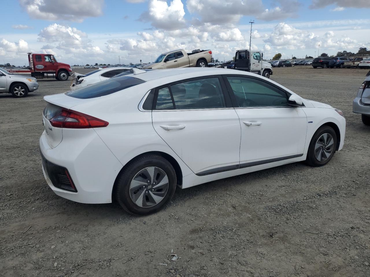 Lot #2977109183 2017 HYUNDAI IONIQ SEL