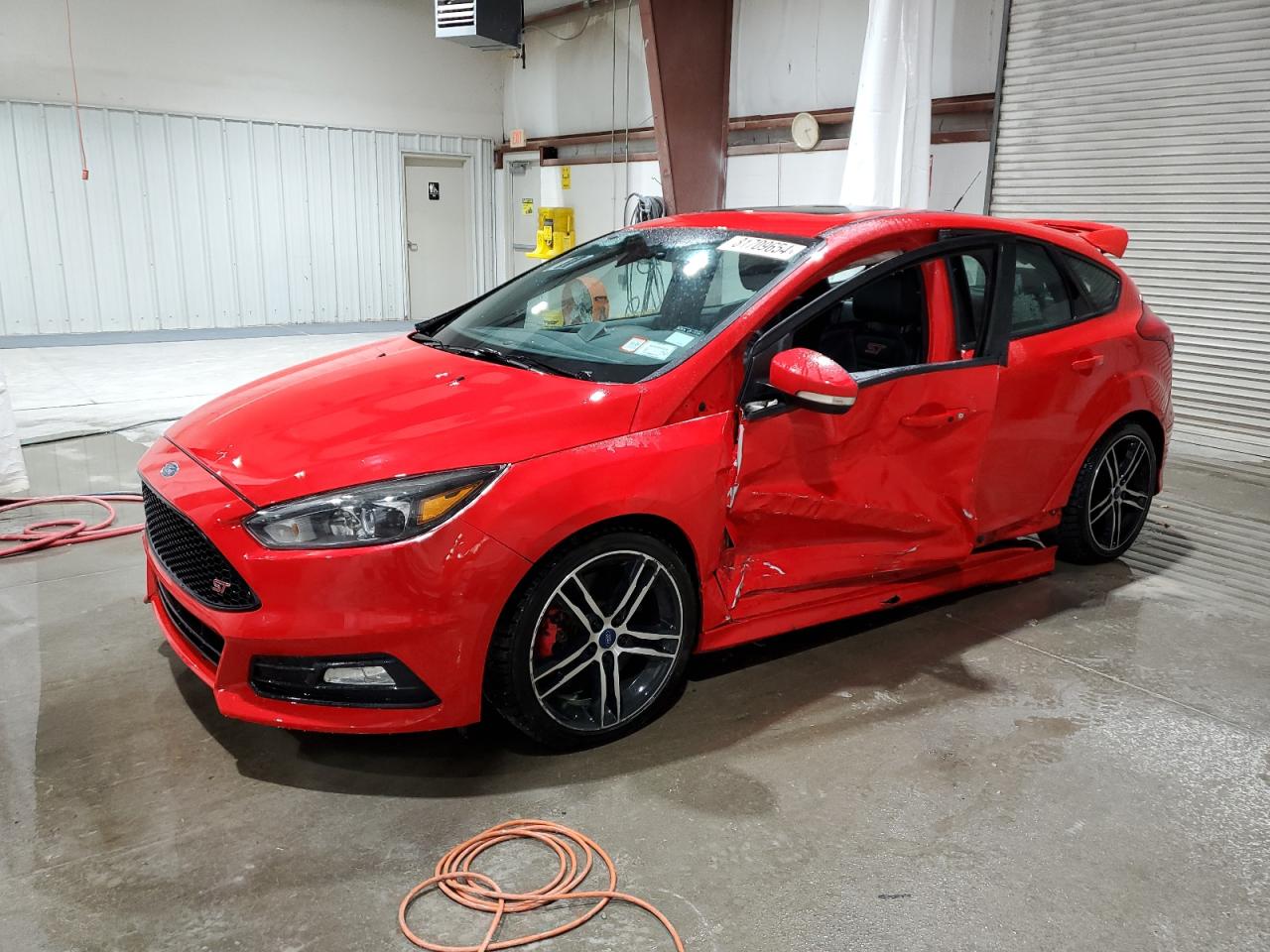 Lot #3034290108 2017 FORD FOCUS ST