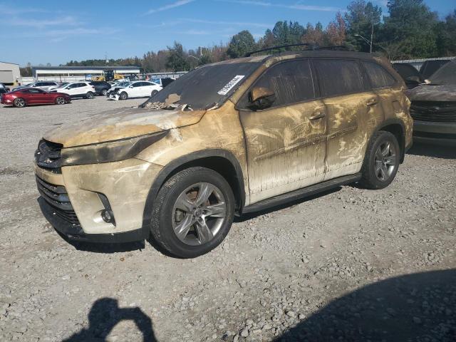 2019 TOYOTA HIGHLANDER - 5TDDZRFH2KS952636
