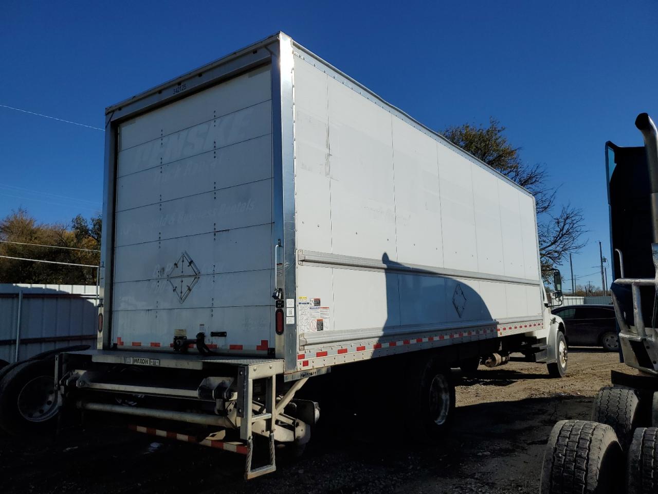 Lot #2998686631 2020 FREIGHTLINER M2 106 MED