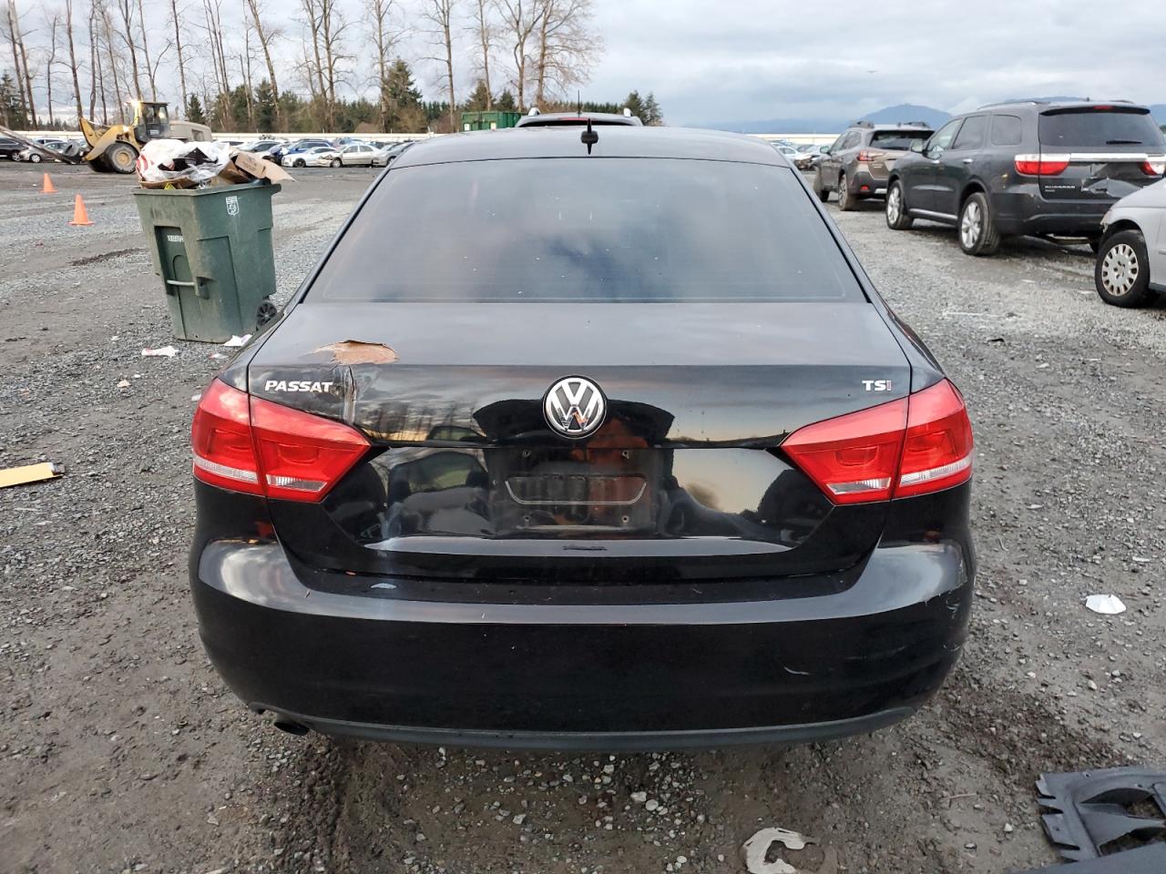 Lot #3020638979 2014 VOLKSWAGEN PASSAT S