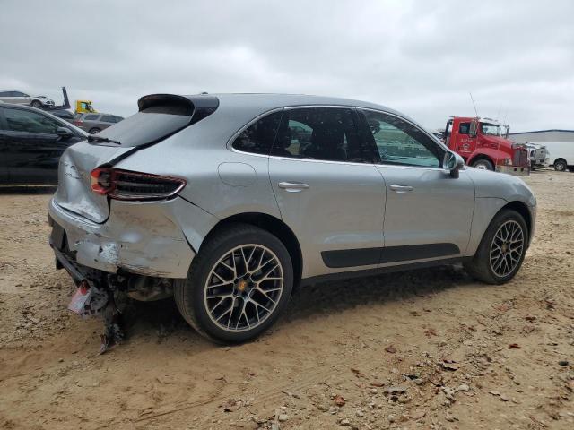 2017 PORSCHE MACAN S - WP1AB2A55HLB12595