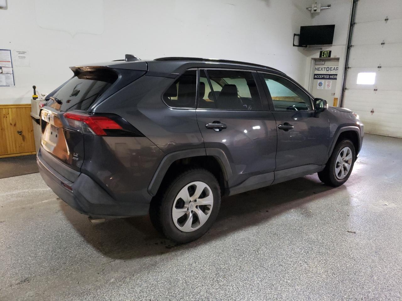 Lot #3037018775 2020 TOYOTA RAV4 LE