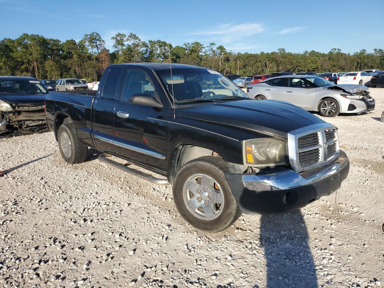 Lot #3037333756 2005 DODGE DAKOTA SLT