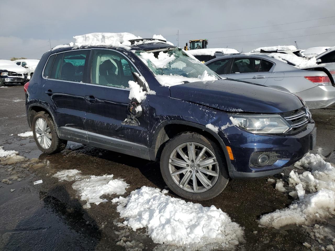 Lot #3021091198 2016 VOLKSWAGEN TIGUAN S