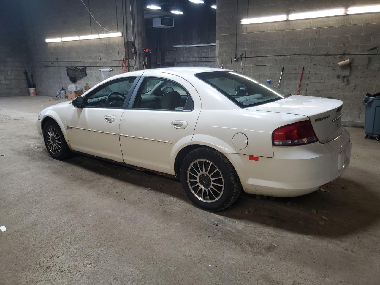 Lot #2971871986 2005 CHRYSLER SEBRING