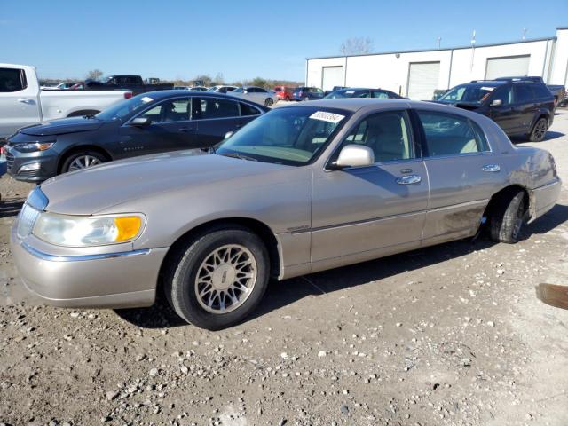 2001 LINCOLN TOWN CAR S #3024991164