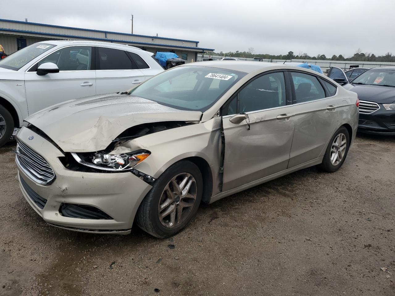 FORD FUSION SE