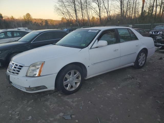 CADILLAC DTS