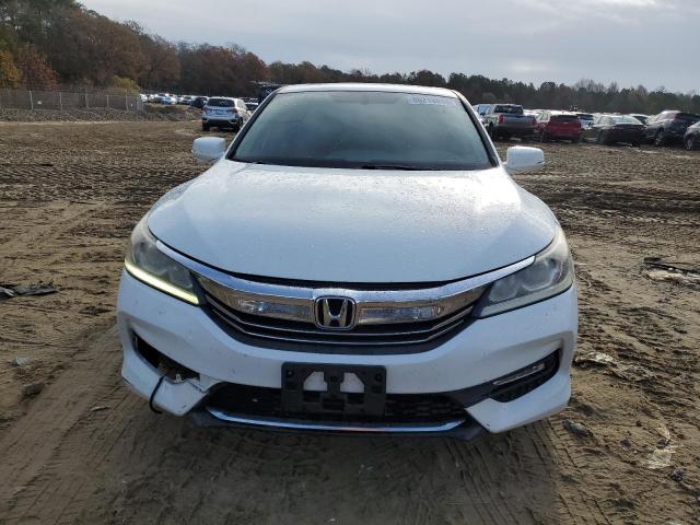 VIN 1HGCR3F88HA009036 2017 HONDA ACCORD no.5